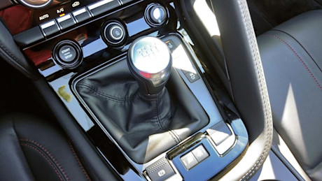 Editorial 16 sw 2016 jaguar f type