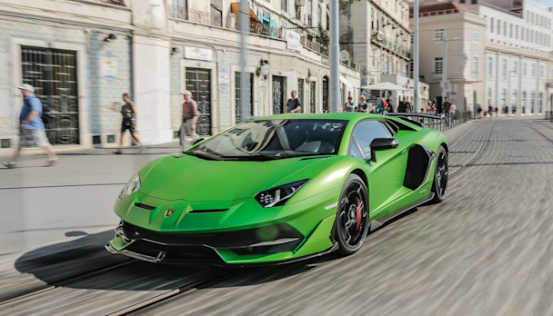 Lamborghini Aventador