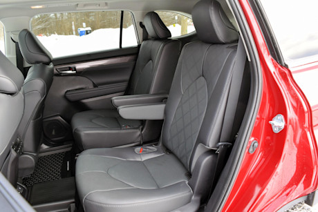 Editorial 2022 toyota highlander limited 13 sha