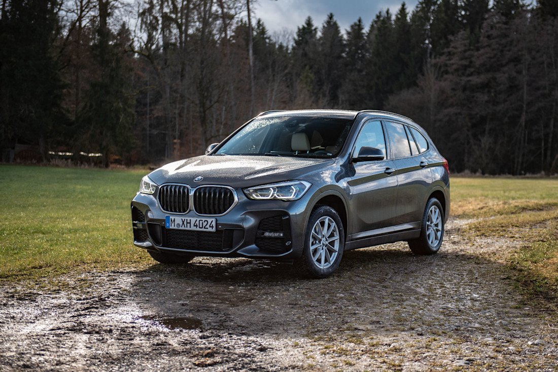 BMW X1 xDrive18d 2022: Das Kompakt-SUV im AutoScout24 Test