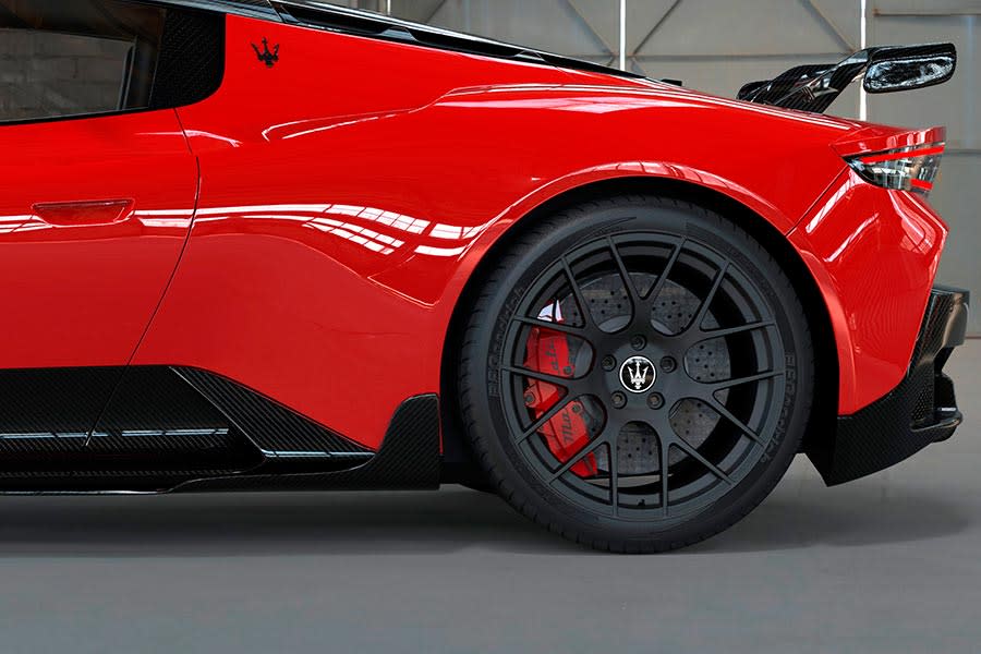 Maserati-MC20-DMC-5.jpg