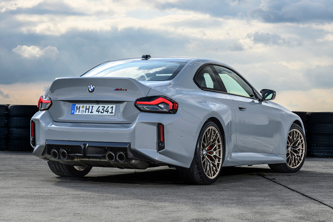 BMW-m2-cs-2025 (17).jpg