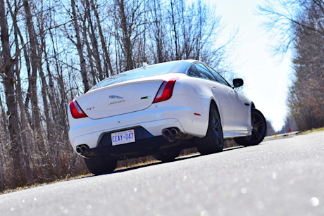 Editorial 2018 jaguar xjr 575 06 jp