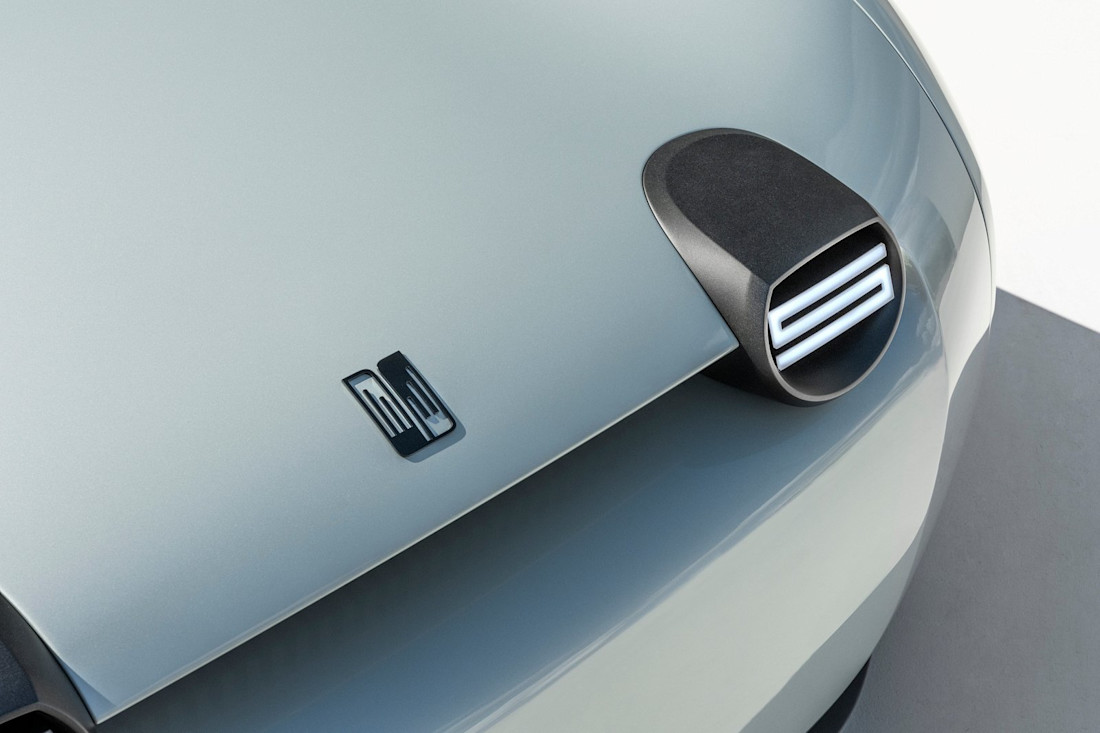 Makkina-Triumph-TR25-prototipo-2023 (12).jpg