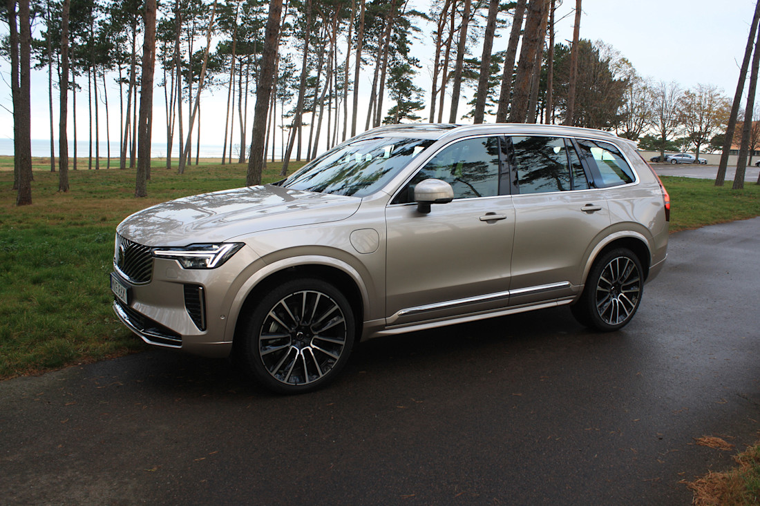 Volvo XC90 2025: Premier Essai Image