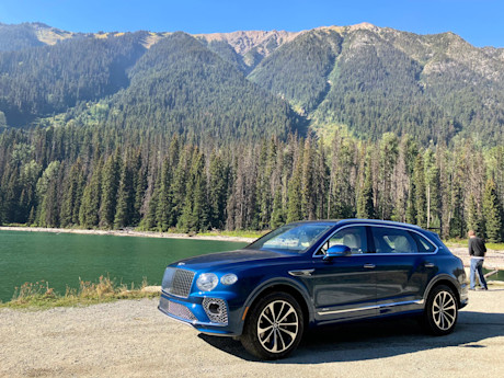 Editorial 2023 bentley bentayga 07 sb