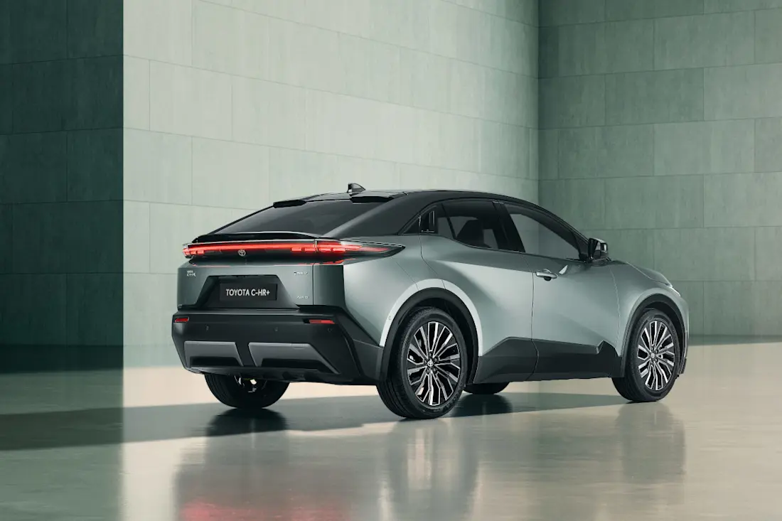 toyota-c-hr+-2025 (5)