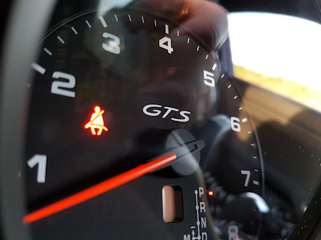 Editorial 2017 porsche 911 carrera 4 gts 23 jp