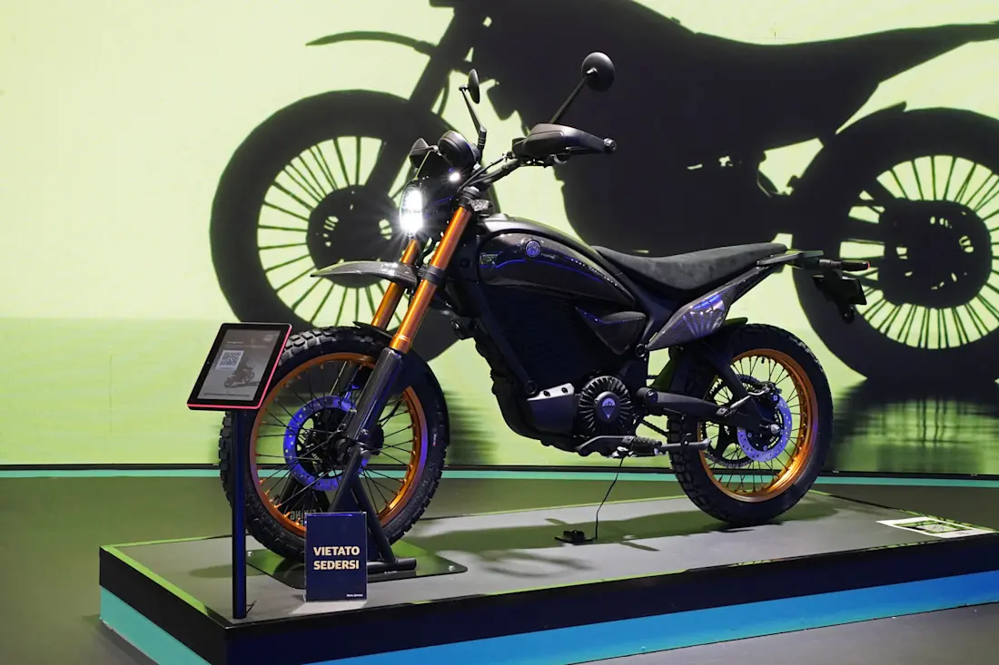 16 eicma-2025 royal-enfield-flying-flea-s6