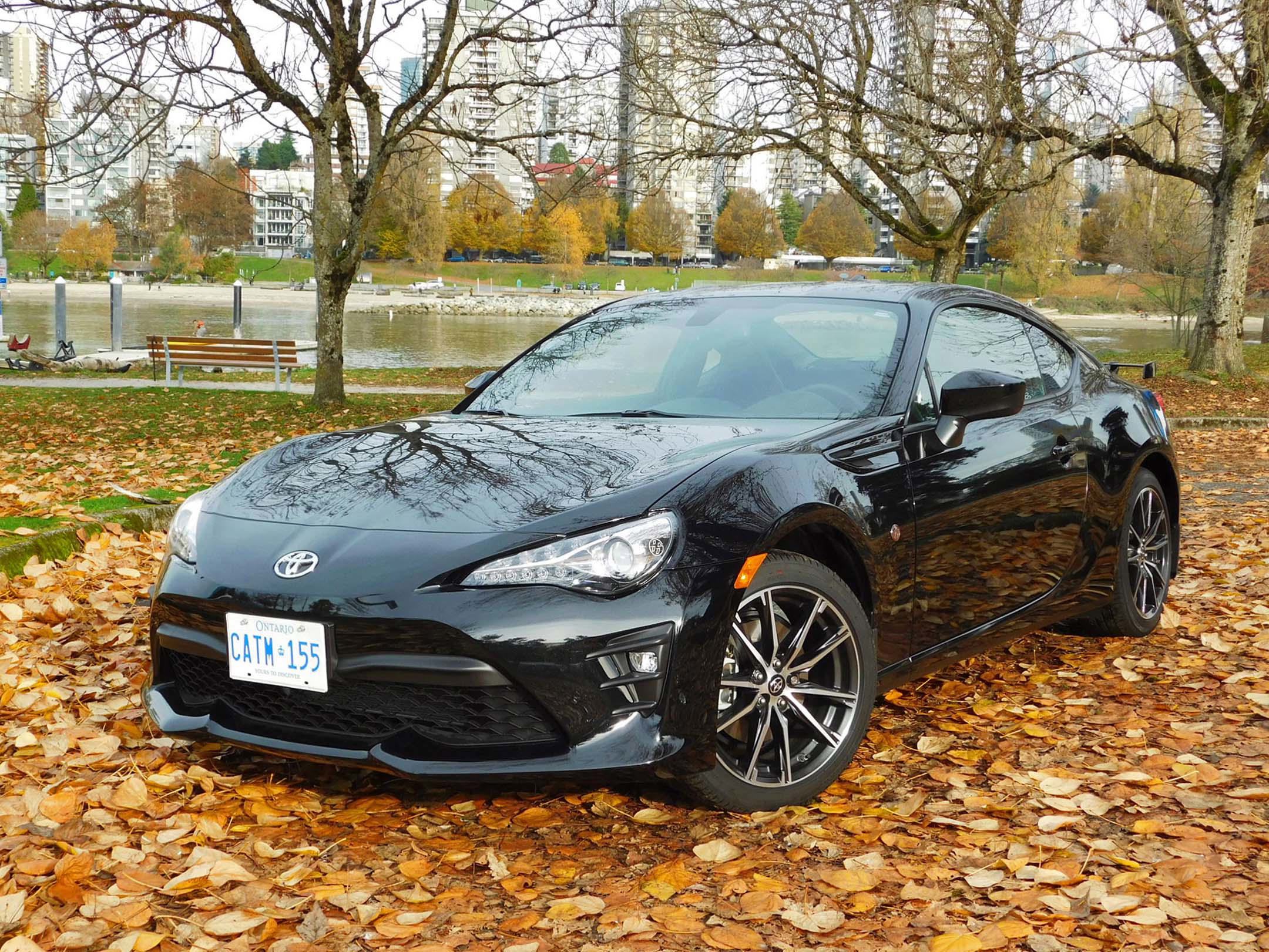 2019 Toyota 86 GT Manual Test Drive Review - AutoTrader.ca