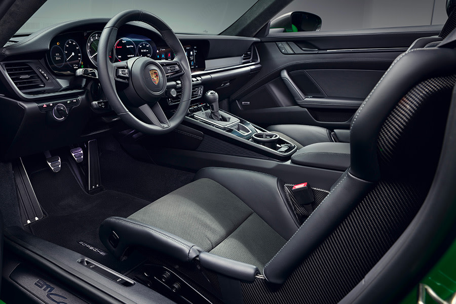 Porsche-911-T-2022-interior-autoscout24 (1).jpg