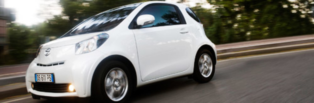 Primo contatto: Toyota iQ – Concentrato di lusso