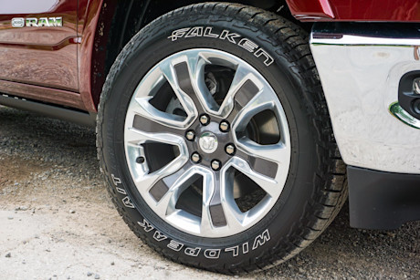 Editorial 2021 ram 1500 limited longhorn 4wd 11 di