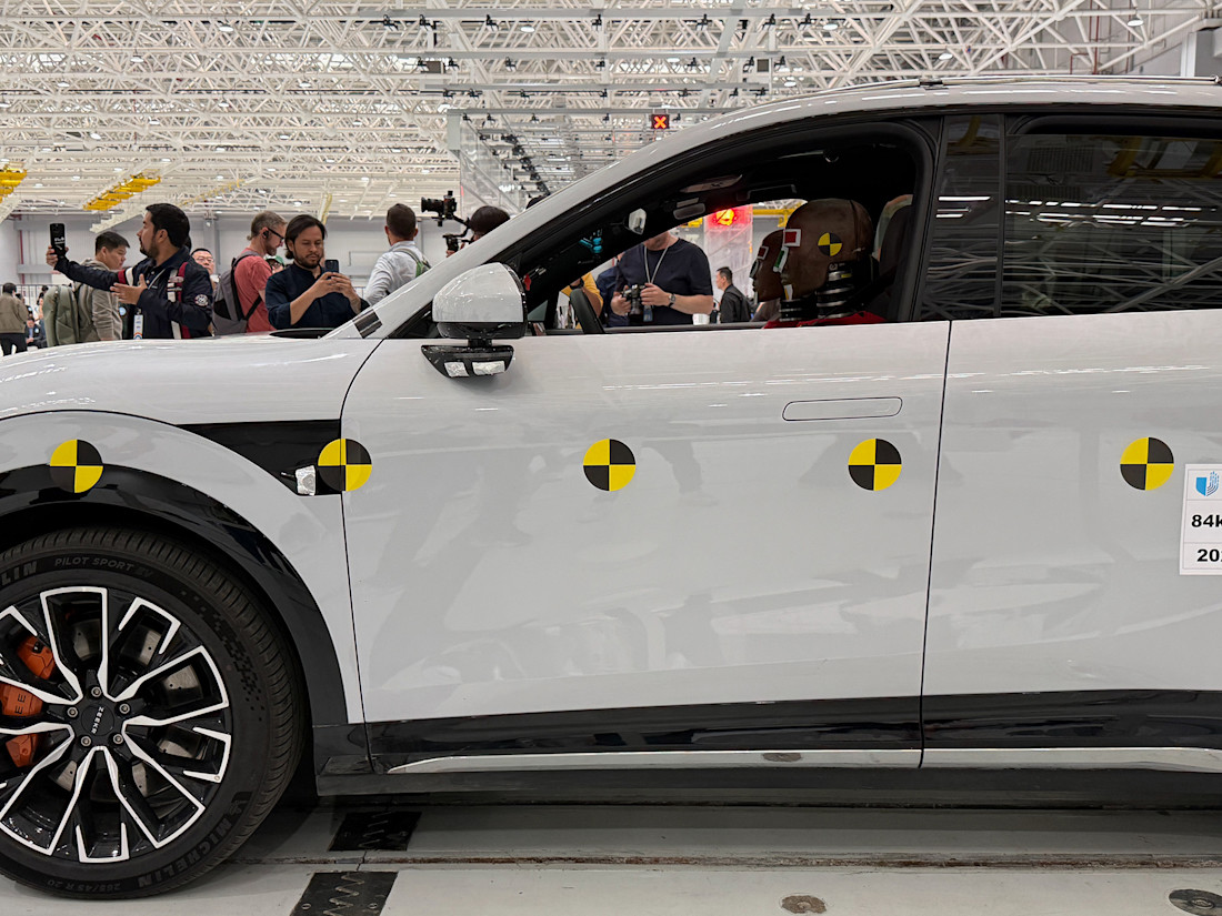 How Geely is Making Cars Safe for Canada - NF - CT - 260514 - 3.jpg