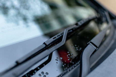 wiper-2870283 1920(1)