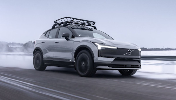 Volvo EX30 Cross Country