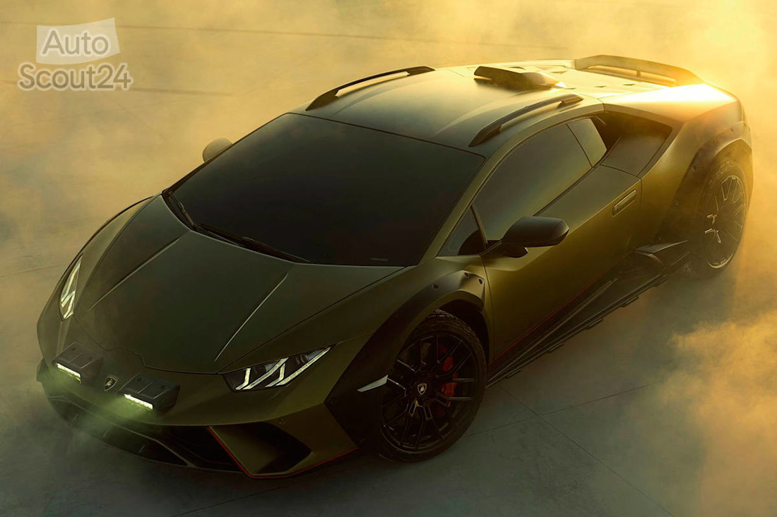 Lamborghini-Huracan_Sterrato-2023 (2).jpg