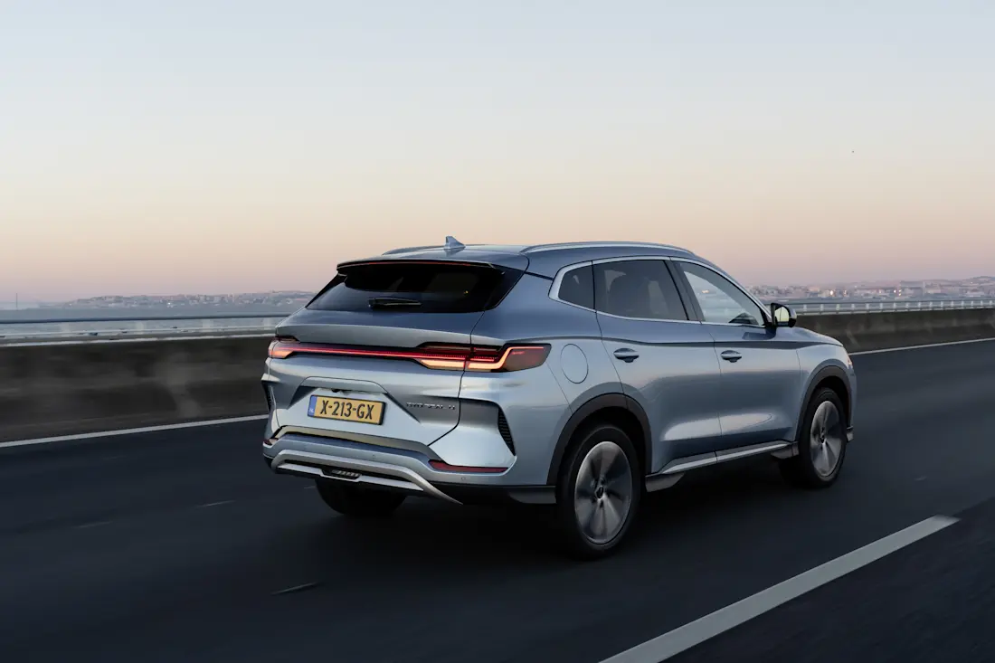 byd-seal-u-011-82da1a-9b8e80-adf8db