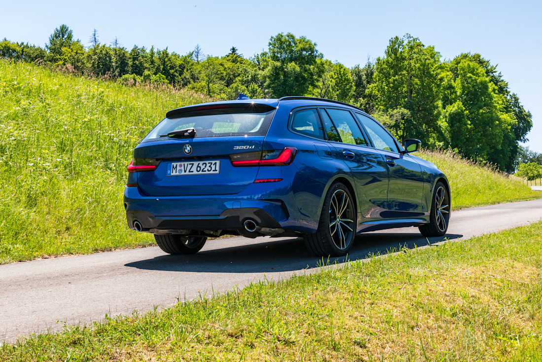 Test BMW 320d Touring Mild-Hybrid: Für den eiligen Außendienst