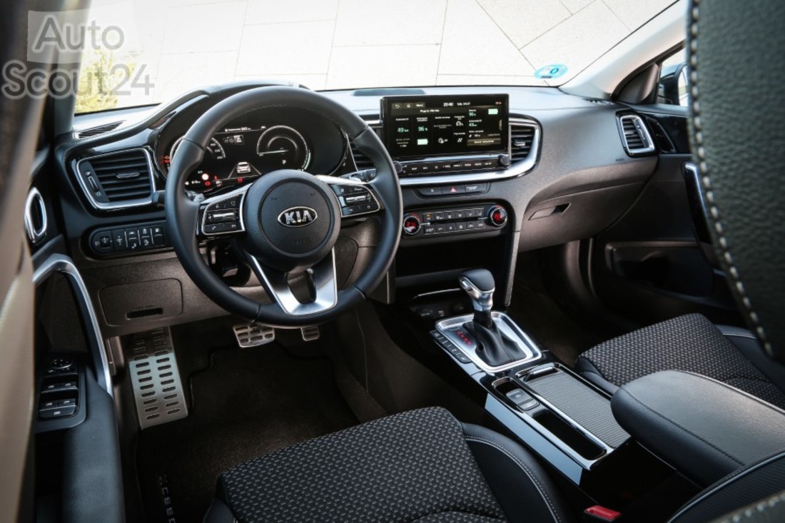 KIA - NUEVO XCEED PHEV - CALIDAD MEDIA_045 (1).jpg