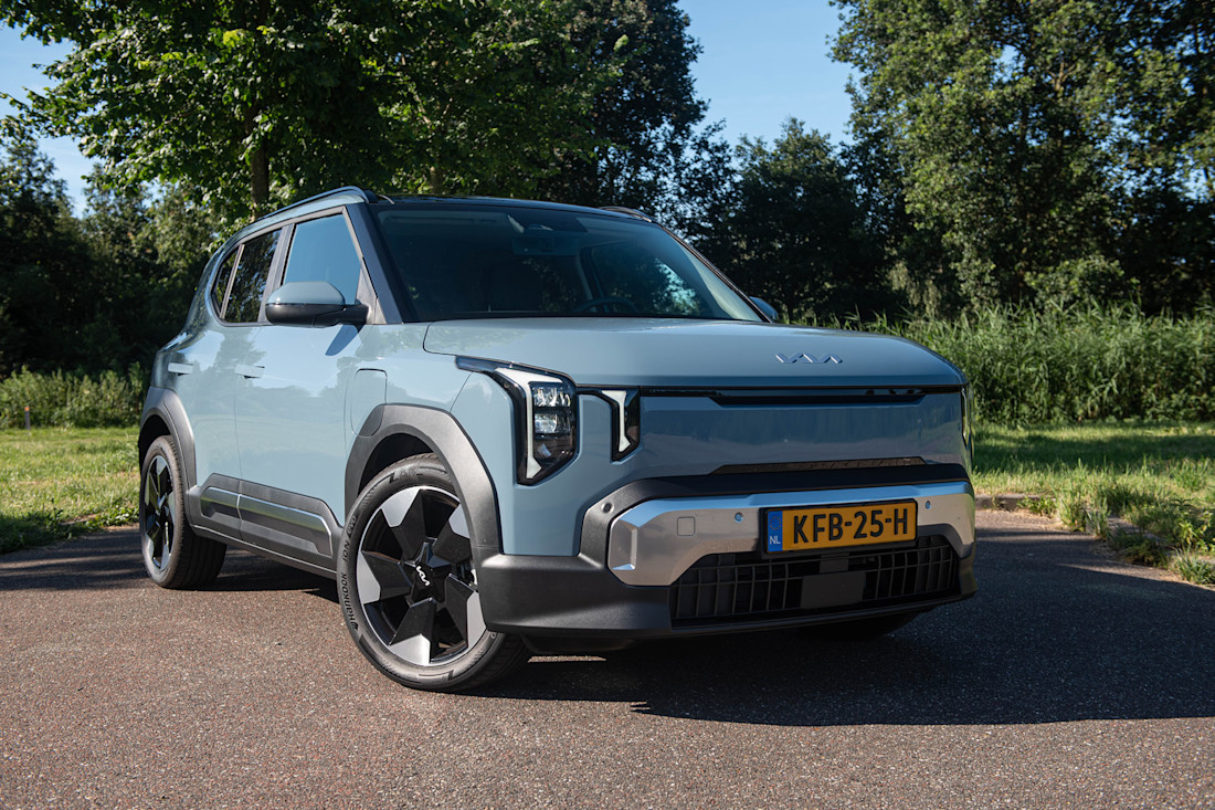Kia EV2