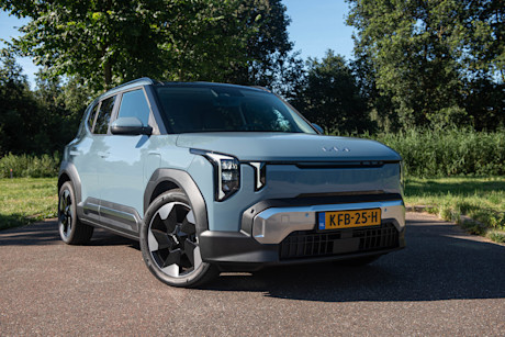 Kia EV2