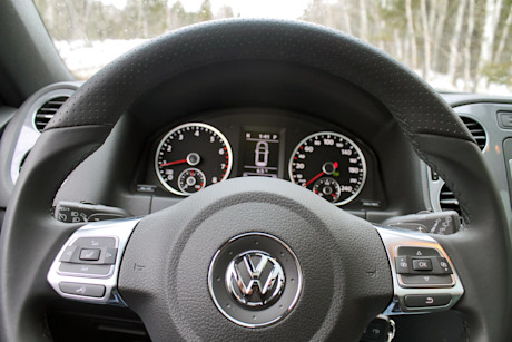 Editorial 2014 volkswagen tiguan highline r line jp 08