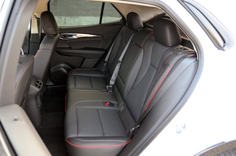 Buick Envision ST 2023 : essai routier Body Image