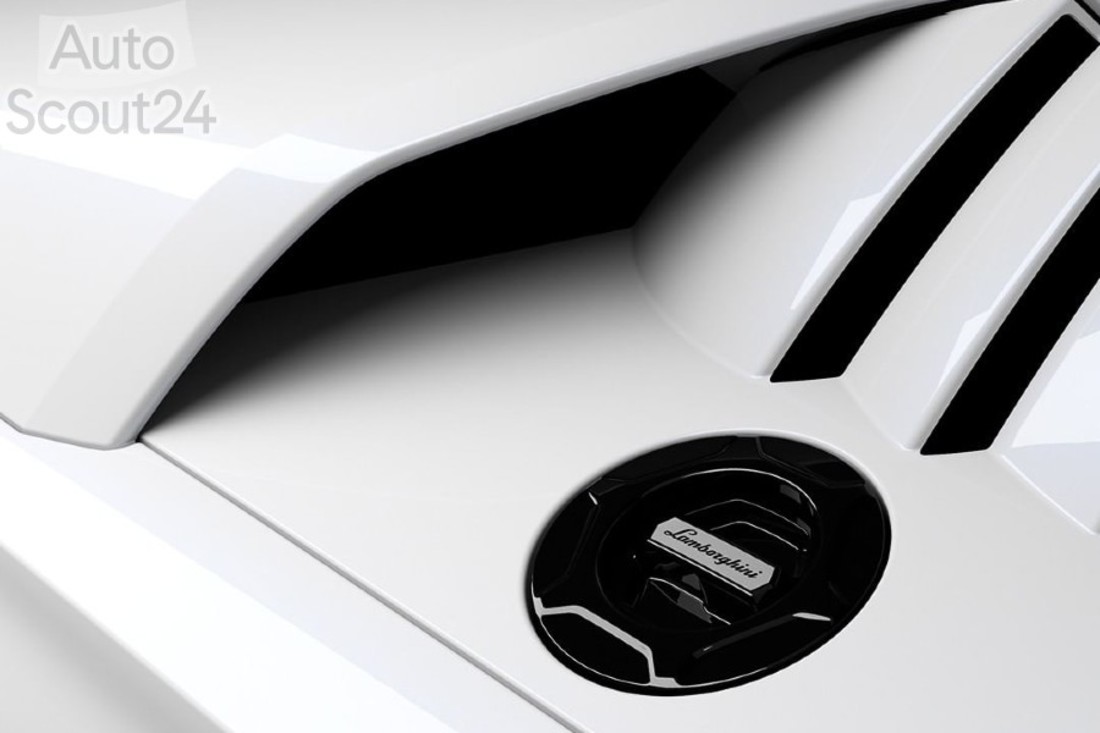 2022-Lamborghini-Countach-3 (1).jpg