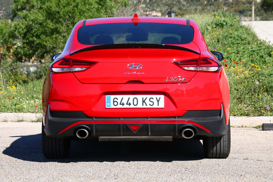 Hyundai i30 Fasback N (40).JPG