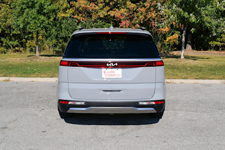 Editorial 2024 kia carnival sx td 240216 07 sha