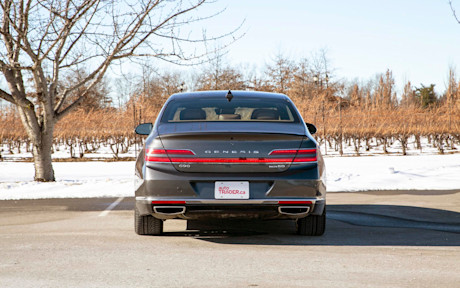 Editorial 2021 genesis g90 50 prestige awd 04 jw
