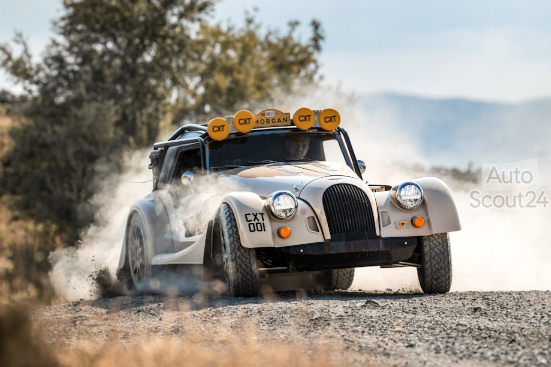 DYNAMIC_Morgan_Plus_Four_CX-T_005 (2).jpg