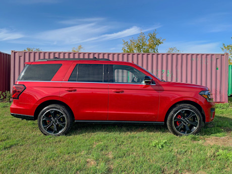 Editorial 2022 ford expedition limited stealth edition 03 mg