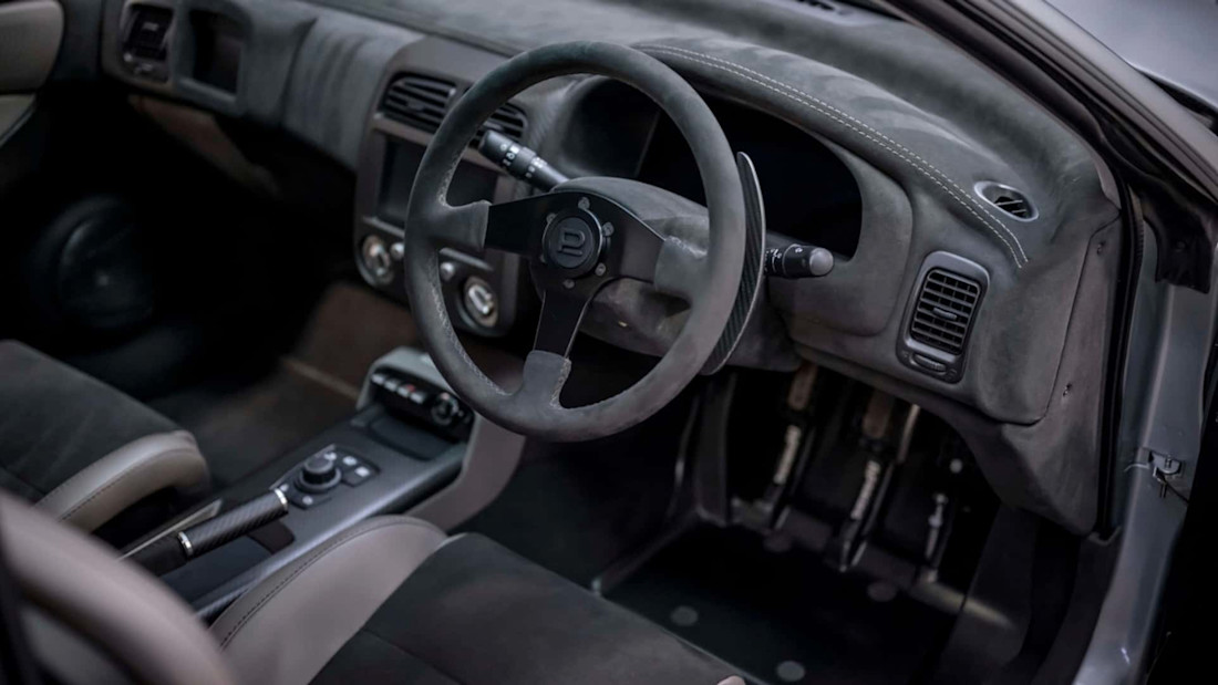 prodrive-p25-restomod-subaru-impreza-22b (3).jpg