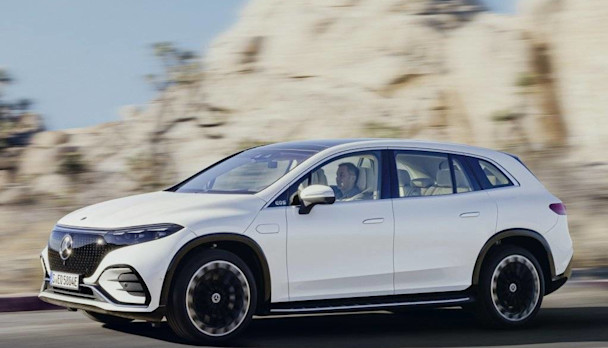 Mercedes-Benz EQS SUV