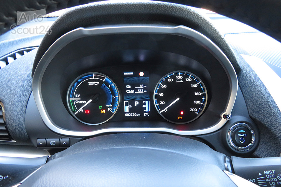 FT_12_eclipse_cross_cuadro_relojes.JPG