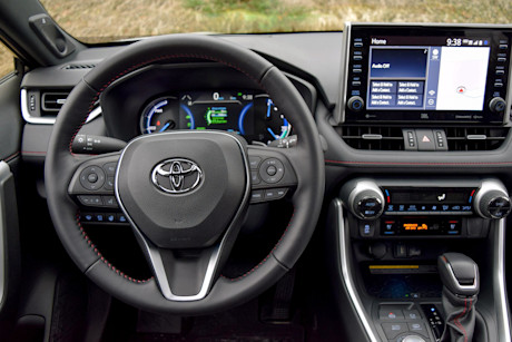 Editorial 2021 toyota rav4 prime xse technology 23 sha