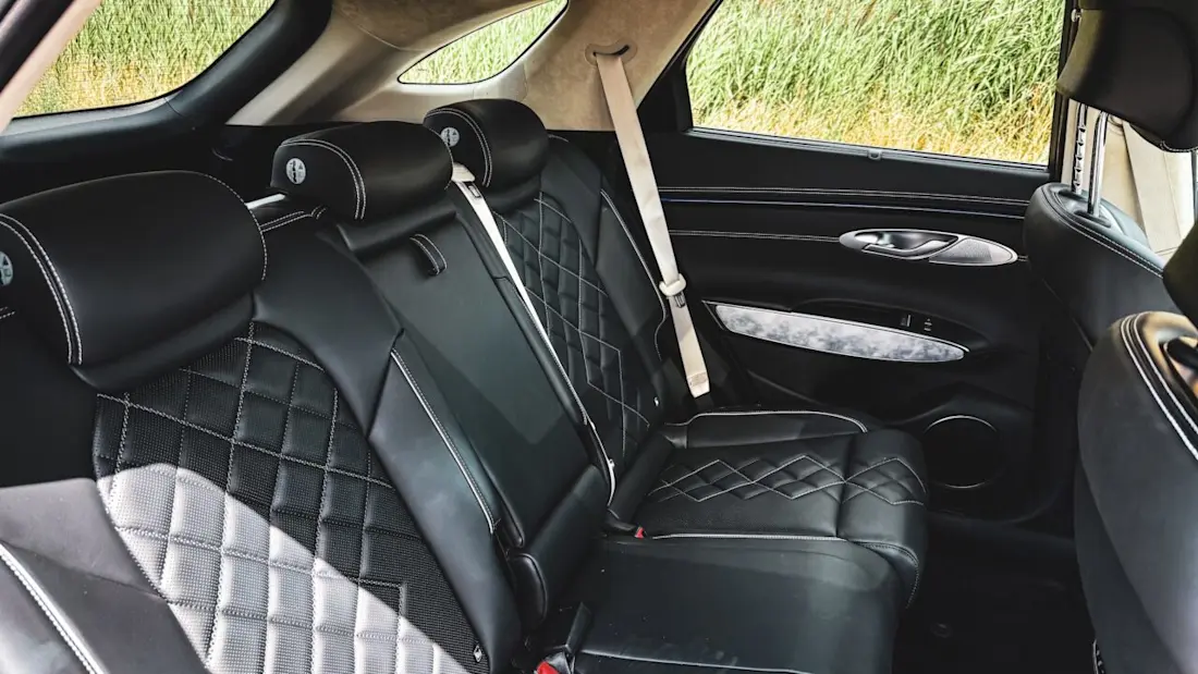 Genesis Electrified GV70