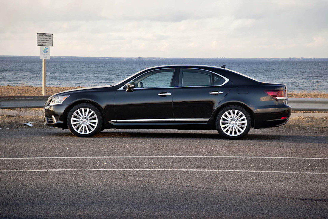 Used Vehicle Review: Lexus LS, 2007-2015