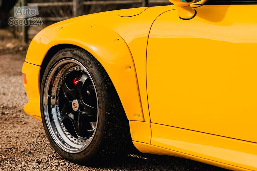 Porsche-911-Turbo-GT2 (8).jpg