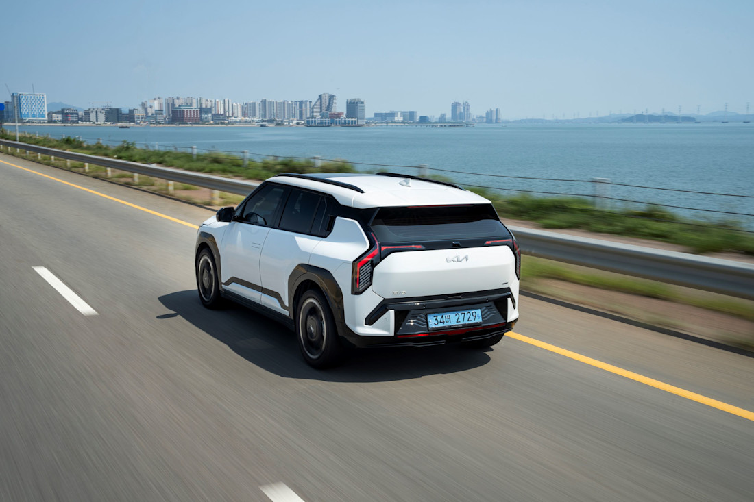 Nuova Kia EV3: SUV elettrico economico