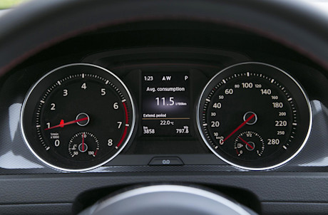 Editorial 2015 volkswagen gti 5 door performance package jw 15