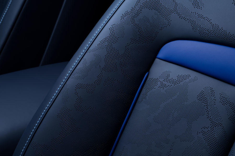 Rolls-royce-black-badge-cullinan-edicion-especial (1).jpg