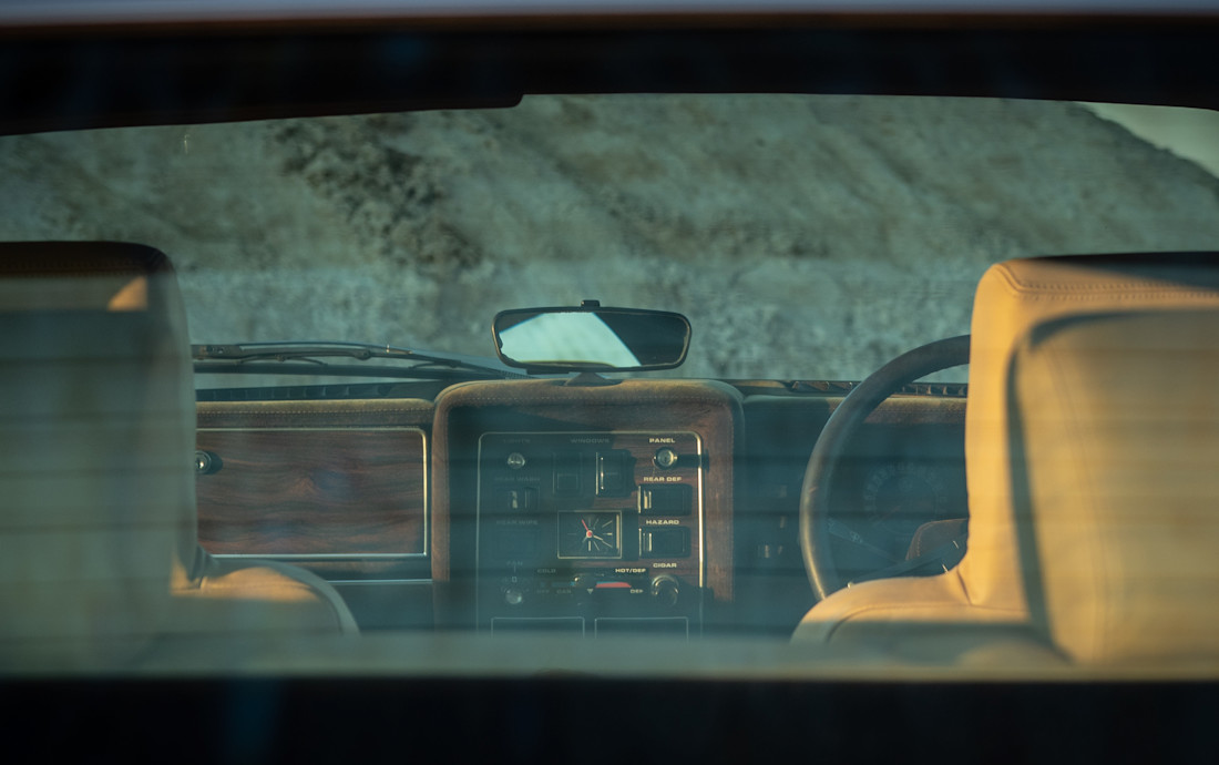 lotus-elite-interior