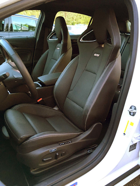 Editorial 2019 buick regal sportback 10 sb