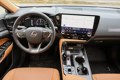 Editorial 2022 lexus nx 450h executive 16 jm