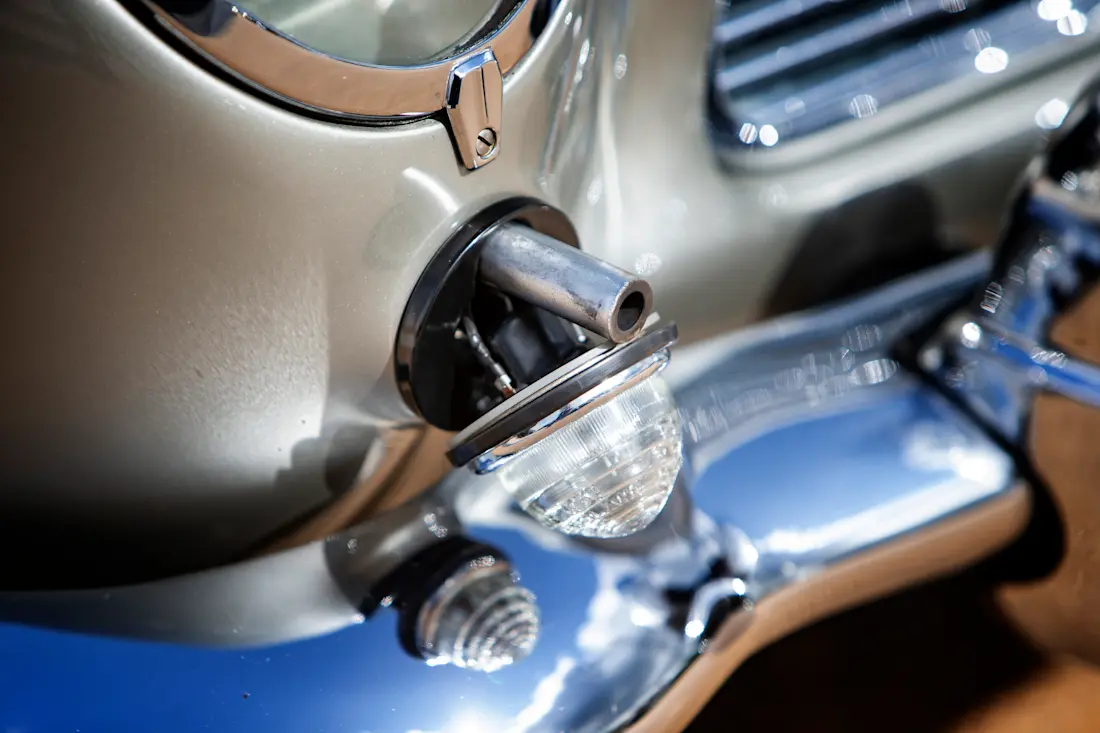 THE-MOST-FAMOUS-CAR-IN-THE-WORLD--RM-SOTHEBY-S-PRESENTS-JAMES-BOND-007-ASTON-MARTIN-DB5 3
