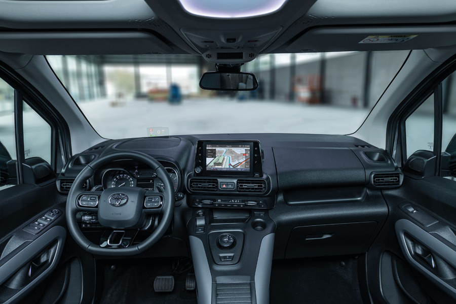 Toyota PROACE CITY VERSO (28).jpg