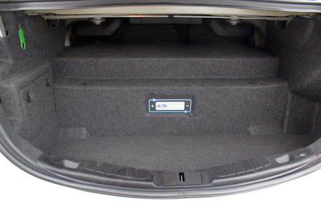 Editorial 2017 ford fusion energi platinum 08 pb
